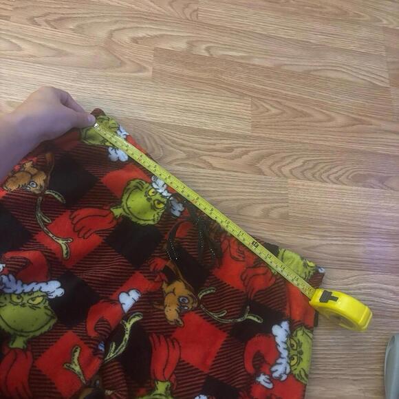 The Grinch Pajama Pants Size Large - Picture 4 of 8